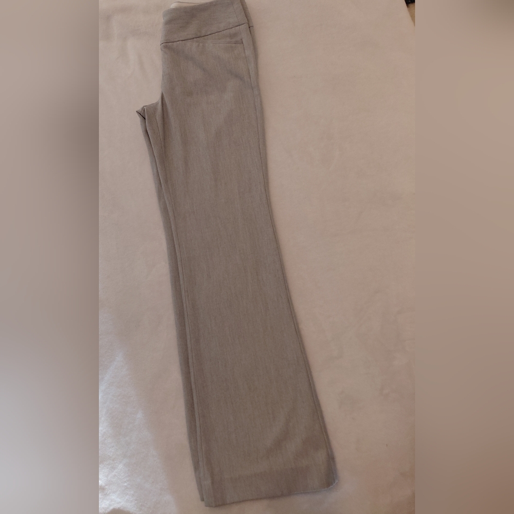 Express Women's Wide Leg Pants in Light Gray